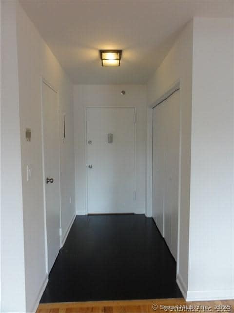 500 Newfield Ave in Stamford, CT - Building Photo - Building Photo