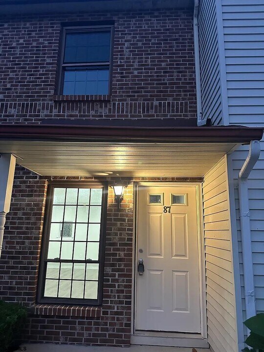 225 W Leeds Ave in Pleasantville, NJ - Building Photo