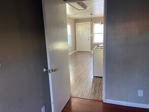 802 S Stockton St in Lodi, CA - Building Photo - Building Photo