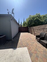 1013 Amber Ridge Lane in Vacaville, CA - Building Photo - Building Photo
