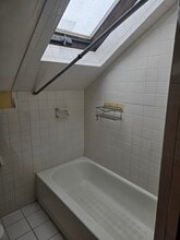 117 Willow St in Boston, MA - Building Photo - Building Photo