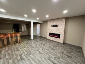 1309 8th St NW in Cedar Rapids, IA - Building Photo - Building Photo