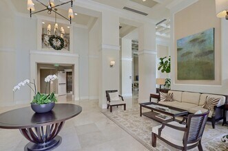 480 Hibiscus St, Unit 419 in West Palm Beach, FL - Building Photo - Building Photo