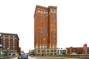 Historic Stolp Island Apartments