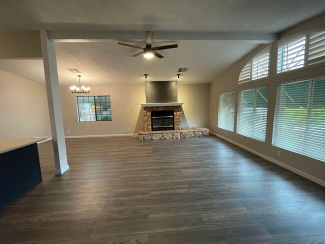 1625 Fig Tree Ct in Hemet, CA - Building Photo - Building Photo