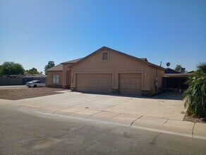 1161 E Avenida Isabella in Casa Grande, AZ - Building Photo - Building Photo