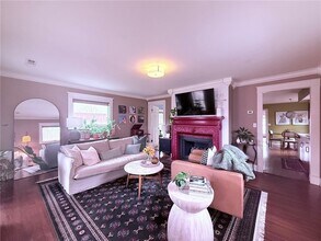 218 E Maple St in Fayetteville, AR - Foto de edificio - Building Photo