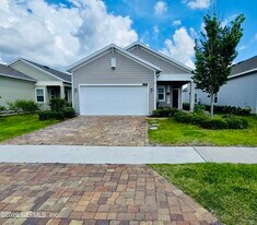 3938 Bloomfield Ct in Middleburg, FL - Building Photo