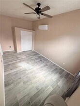 3719 Meadowbreeze Dr in Tampa, FL - Building Photo - Building Photo