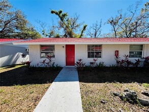 11733 N 12th St in Tampa, FL - Building Photo - Building Photo