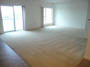 550 15th St, Unit 401 in San Diego, CA - Building Photo - Building Photo