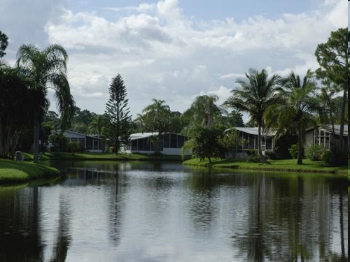 Landmark Naples in Naples, FL - Building Photo