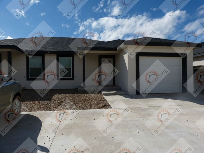 2353 Marlene Blvd in Clovis, NM - Building Photo