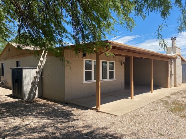1002 E Simmons St in Tucson, AZ - Building Photo - Building Photo