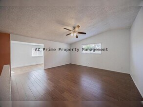 3629 E Blanche Dr in Phoenix, AZ - Foto de edificio - Building Photo