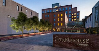 Courthouse Commons Apartamentos