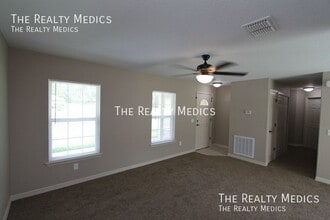 15593 SW 48th Ave in Ocala, FL - Building Photo - Building Photo