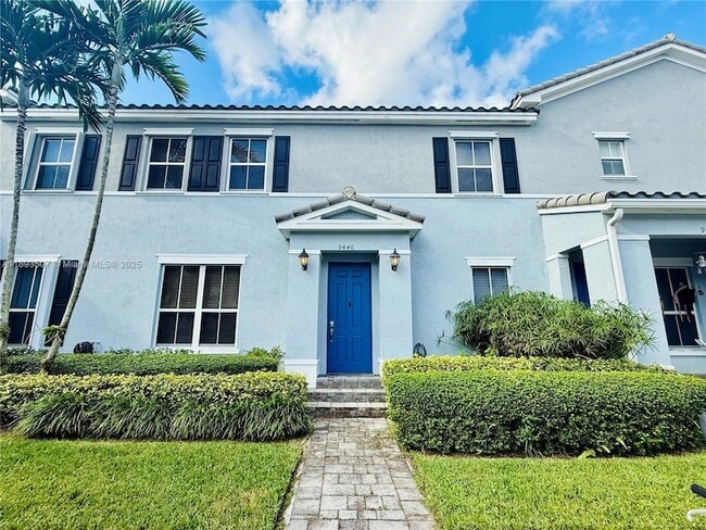 9446 SW 170th Passage, Unit 2C in Miami, FL - Foto de edificio - Building Photo