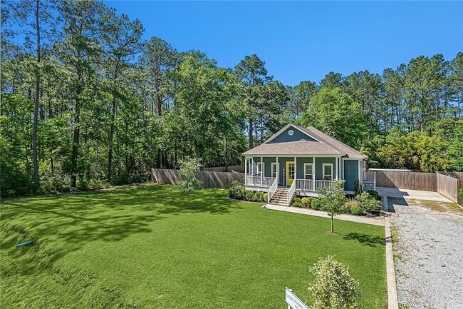 12099 Jones Rd in Covington, LA - Building Photo - Building Photo