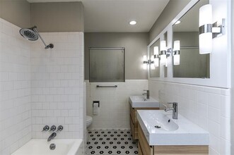 4408 Granbury Rd in Fort Worth, TX - Building Photo - Building Photo