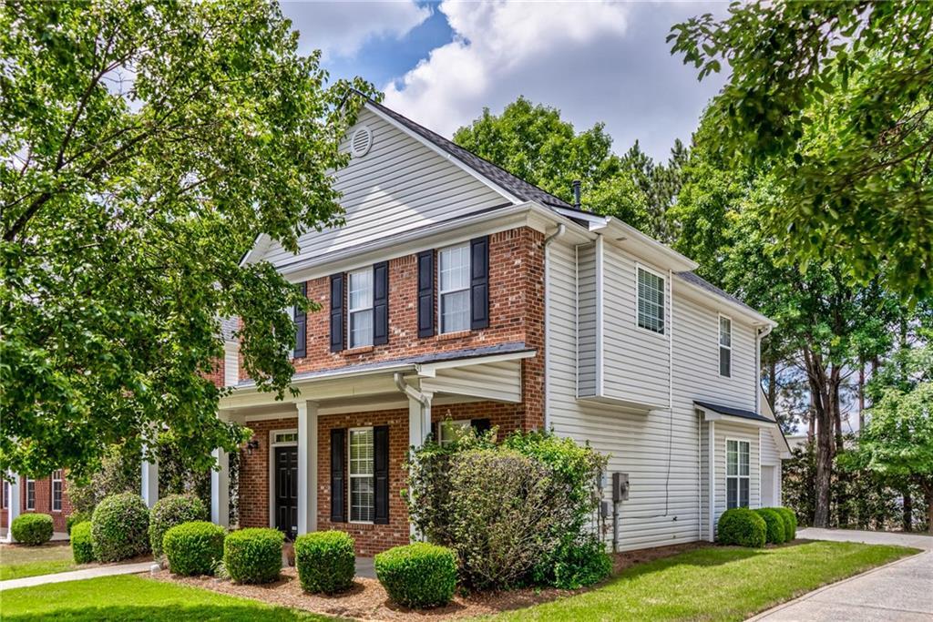 3329 Chastain Landings Ct in Marietta, GA - Building Photo