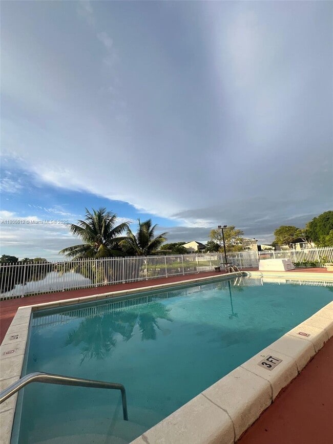 property at 15420 SW 81st Cir Ln