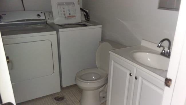 730 Batavia-Williamsburg Pike in Batavia, OH - Foto de edificio - Building Photo