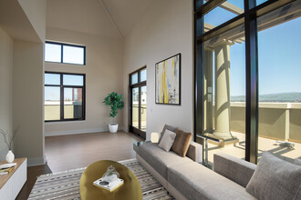 The Penthouses at Vendome Place in San Jose, CA - Building Photo - Building Photo