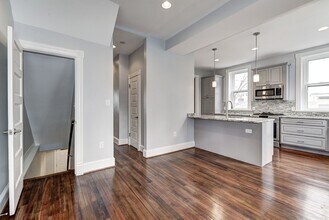 4112 Chesapeake St NW in Washington, DC - Building Photo - Building Photo