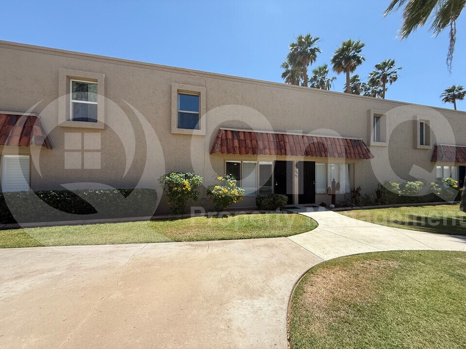 1320 E Bethany Home Rd in Phoenix, AZ - Building Photo