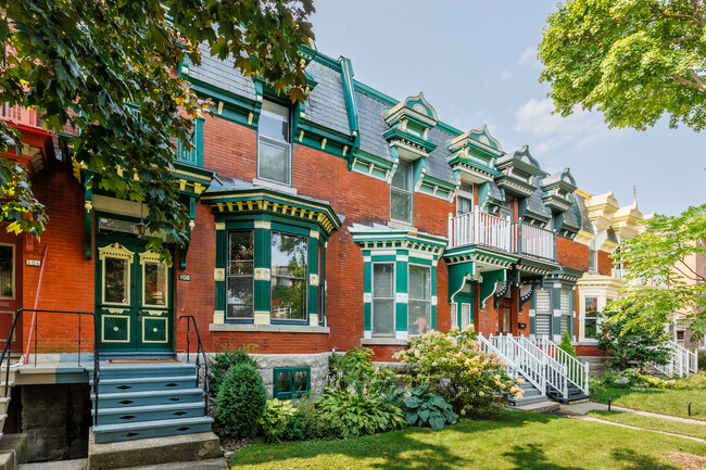 110 Blenheim Pl in Westmount, QC - Building Photo - Building Photo