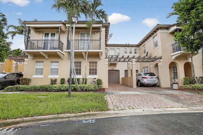 8657 Blaze Ct in Cooper City, FL - Building Photo - Building Photo