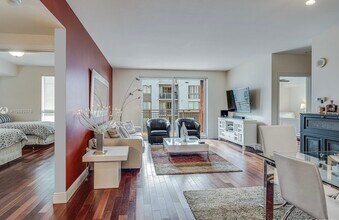 7355 SW 89th St, Unit 608N in Miami, FL - Building Photo - Building Photo