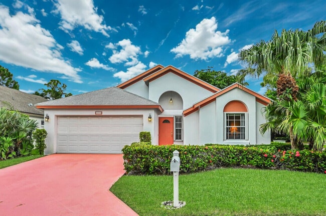 property at 300 Hammocks Trail