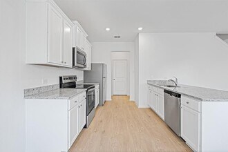 14620 Wahlbergs Wy in Elgin, TX - Building Photo - Building Photo