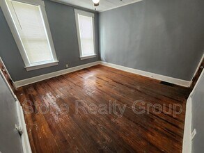 1027 7th Ave in Terre Haute, IN - Building Photo - Building Photo