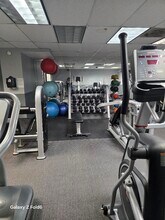 6030 N Sheridan Rd, Unit 1104 in Chicago, IL - Building Photo - Building Photo