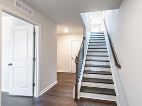 235 Nahunta Dr in Apex, NC - Building Photo - Building Photo