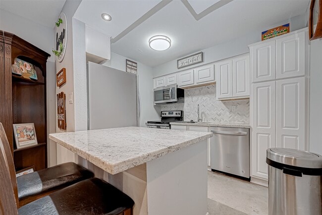 property at 1860 White Oak Dr