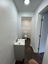 2 Oakland Sq, Unit 1 in Pittsburgh, PA - Building Photo - Building Photo