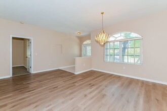 4608 Masefield Pl in Sarasota, FL - Building Photo - Building Photo