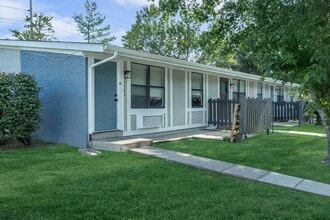 Cottages at Bear Branch in Murfreesboro, TN - Foto de edificio - Building Photo