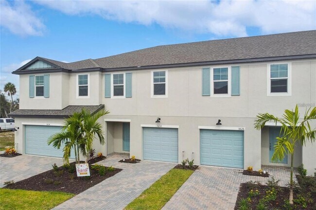 5630 Tripoli Dr in Palmetto, FL - Building Photo - Building Photo