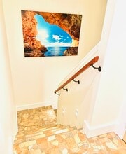 580 Radant Rd in Kelowna, BC - Building Photo - Building Photo