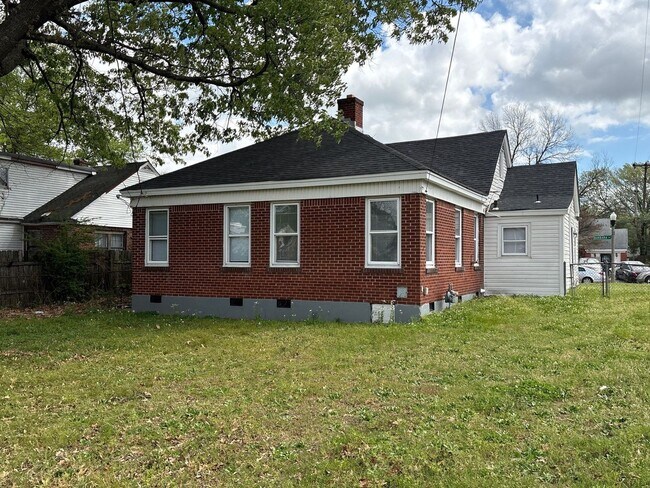 919 Barbara Dr in Memphis, TN - Building Photo - Building Photo