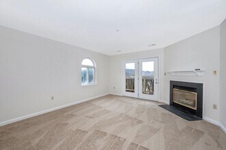 10247 Redtail Ct in New Market, MD - Building Photo - Building Photo