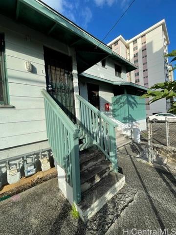 1804 Poki St in Honolulu, HI - Building Photo - Building Photo