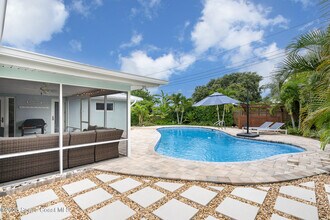 175 Sunrise Ave in Satellite Beach, FL - Building Photo - Building Photo