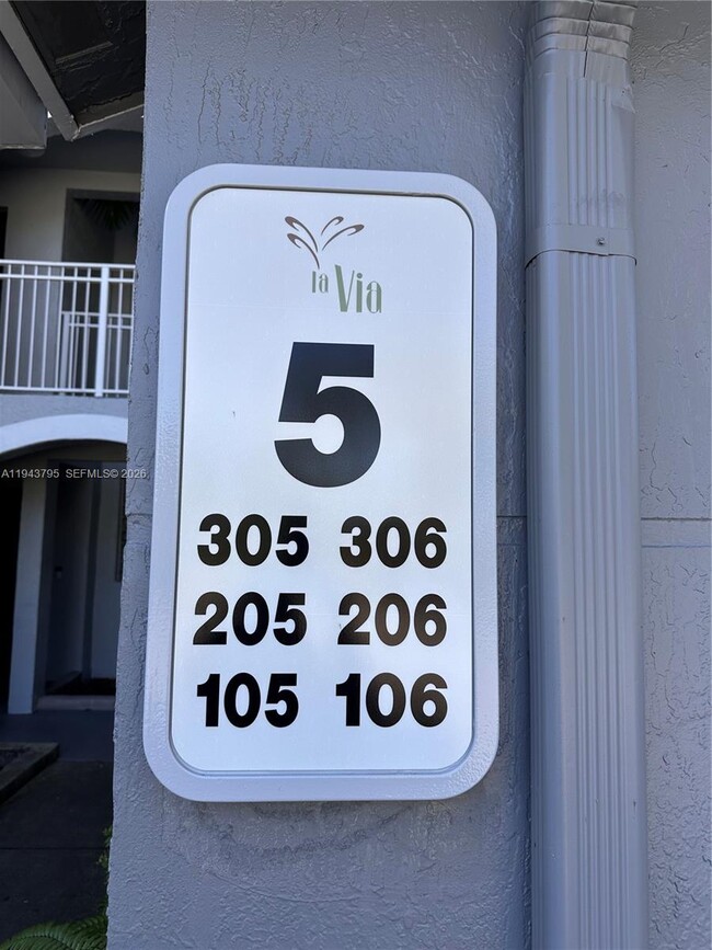 9640 NW 2nd St in Pembroke Pines, FL - Building Photo - Building Photo