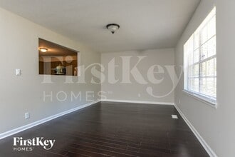 5204 Goldmar Dr in Irondale, AL - Foto de edificio - Building Photo